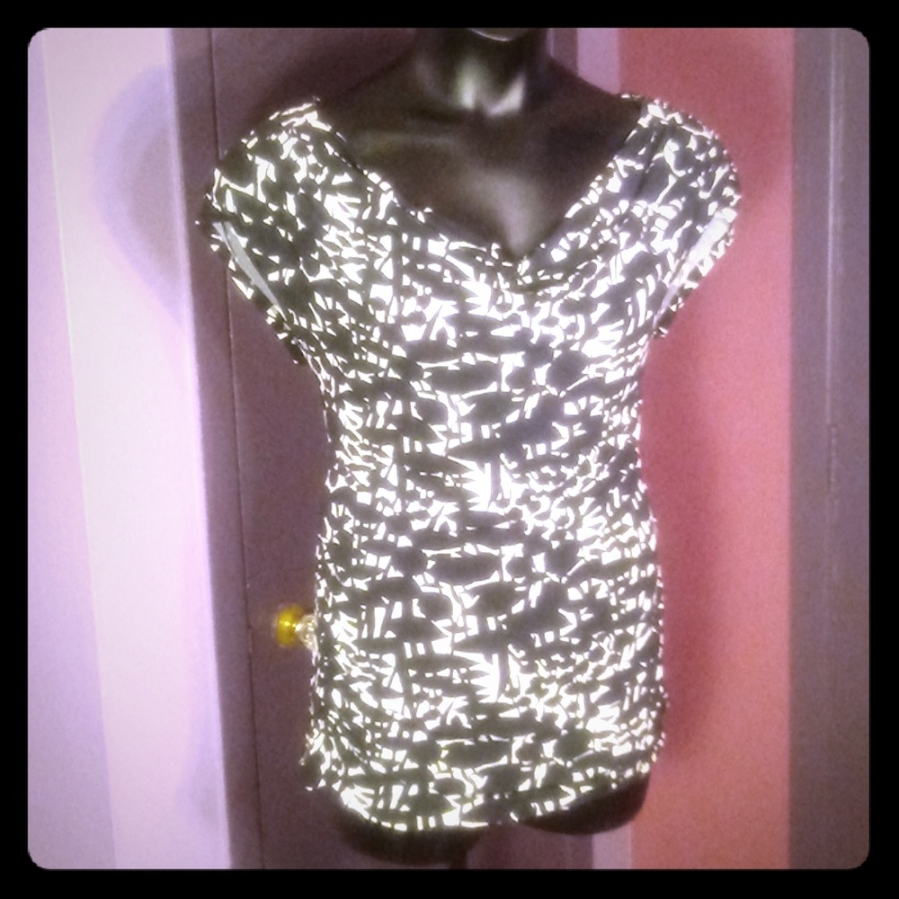 New York & Co Top